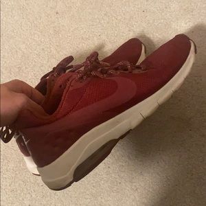 Nike Air Max Motion LW LE